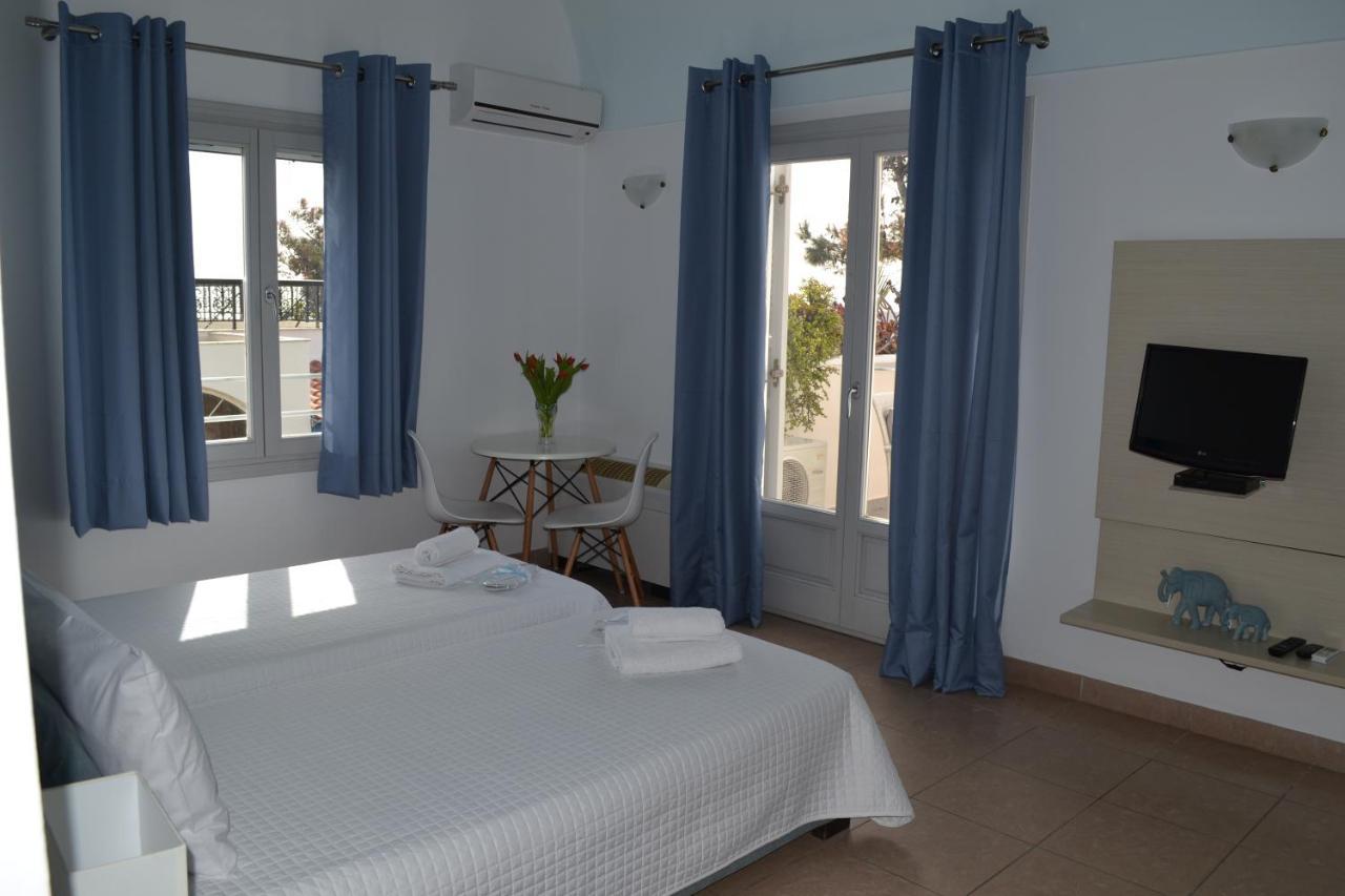 Atrium 3*