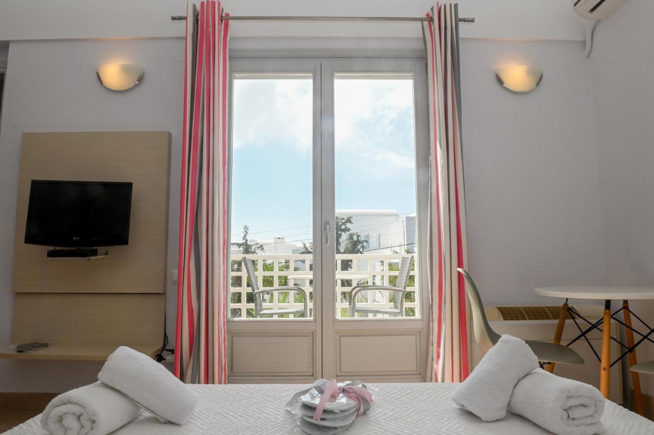 Atrium 3*