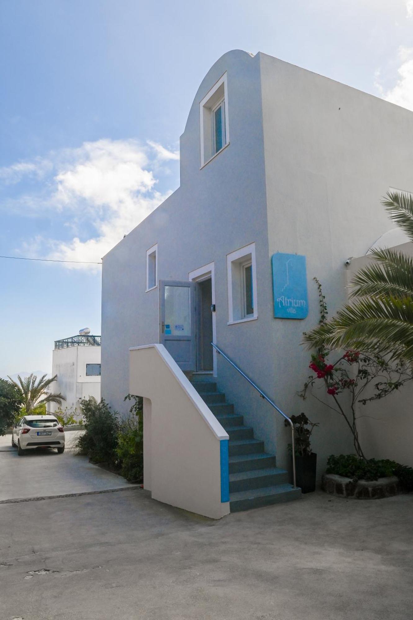 Atrium Guest house 3*