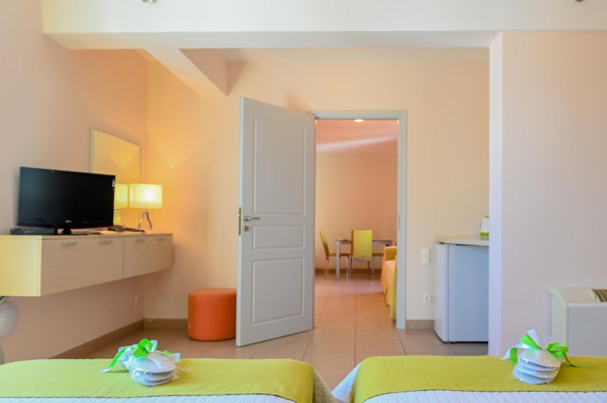 Atrium Guest house 3*